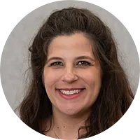 Alisa Ungar-Sargon portrait photo
