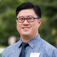 Richard Kong headshot